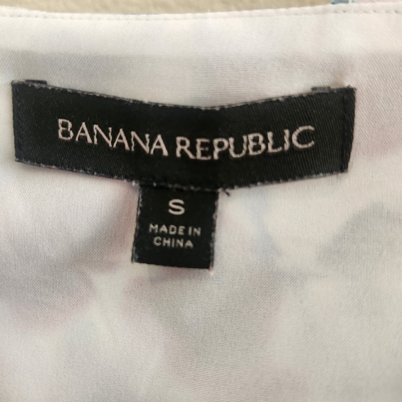Banana Republic, size small, pink and blue - Picture 4 of 7